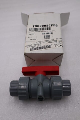 Hayward-Tyler TBB2005CPFG 1/2" CPVC True Union Ball Valve Socket/Threaded STK H876A - Image 1