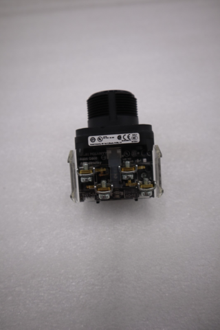 Allen-Bradley Allen Bradley Black Push Button 800H-AR2A Ser. F NEW OPEN BOX STK H1249A - Image 1