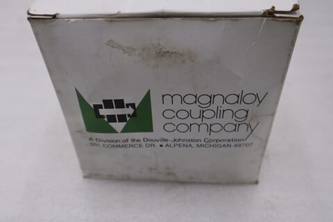 New in box - magnaloy coupling hub model 500 - stock gf678a - Image 1