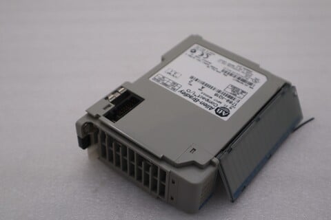 Allen-bradley 1769-iq16 series a input module stock #l-701c - Image 1