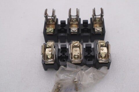 NOB Allen-Bradley Bradley 1491-N126 SER A Fuse Block 1-30 Amp 600V 3 Pole AB STK K-3075 - Image 2