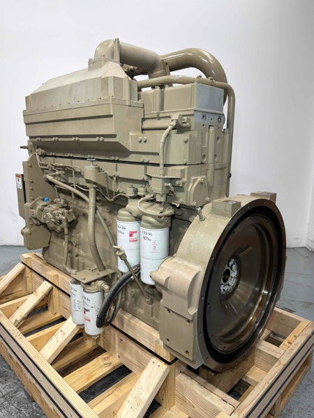 750 HP Cummins #KTTA19-G2, diesel engine, complete, warranty, 740 hours - Image 1