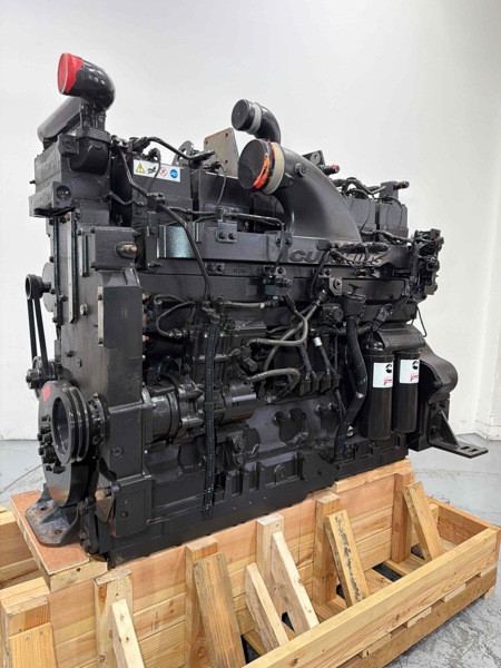 506 HP Cummins #QSK19, diesel engine, complete, sound attenuated enclosure 1, CPL 3666, warranty, new - Image 1