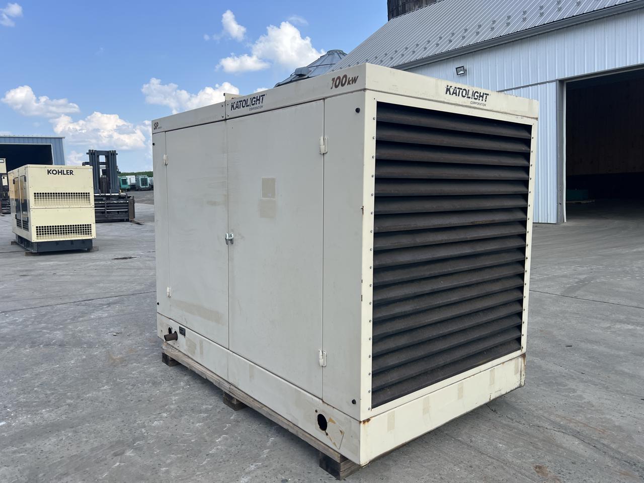 100 KW Kato light #100FPG4, NG/LP generator set, 120/208 Volts, 1/3 phase, 8.1L PSI engine, enclosed, 114 - Image 2