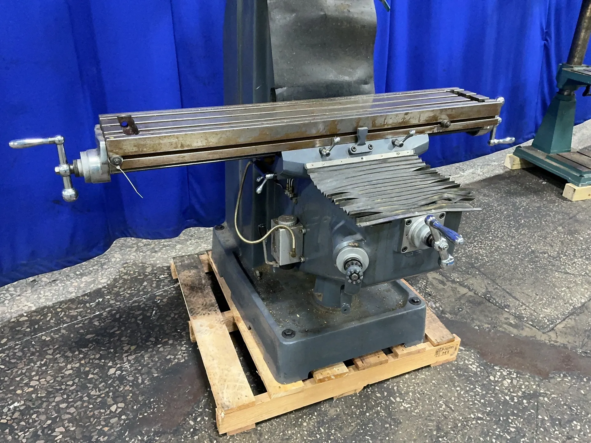 Atlas #2VS08, vertical mill, 9" x 49" table, 3 HP, 1730 RPM, 2006 - Image 6