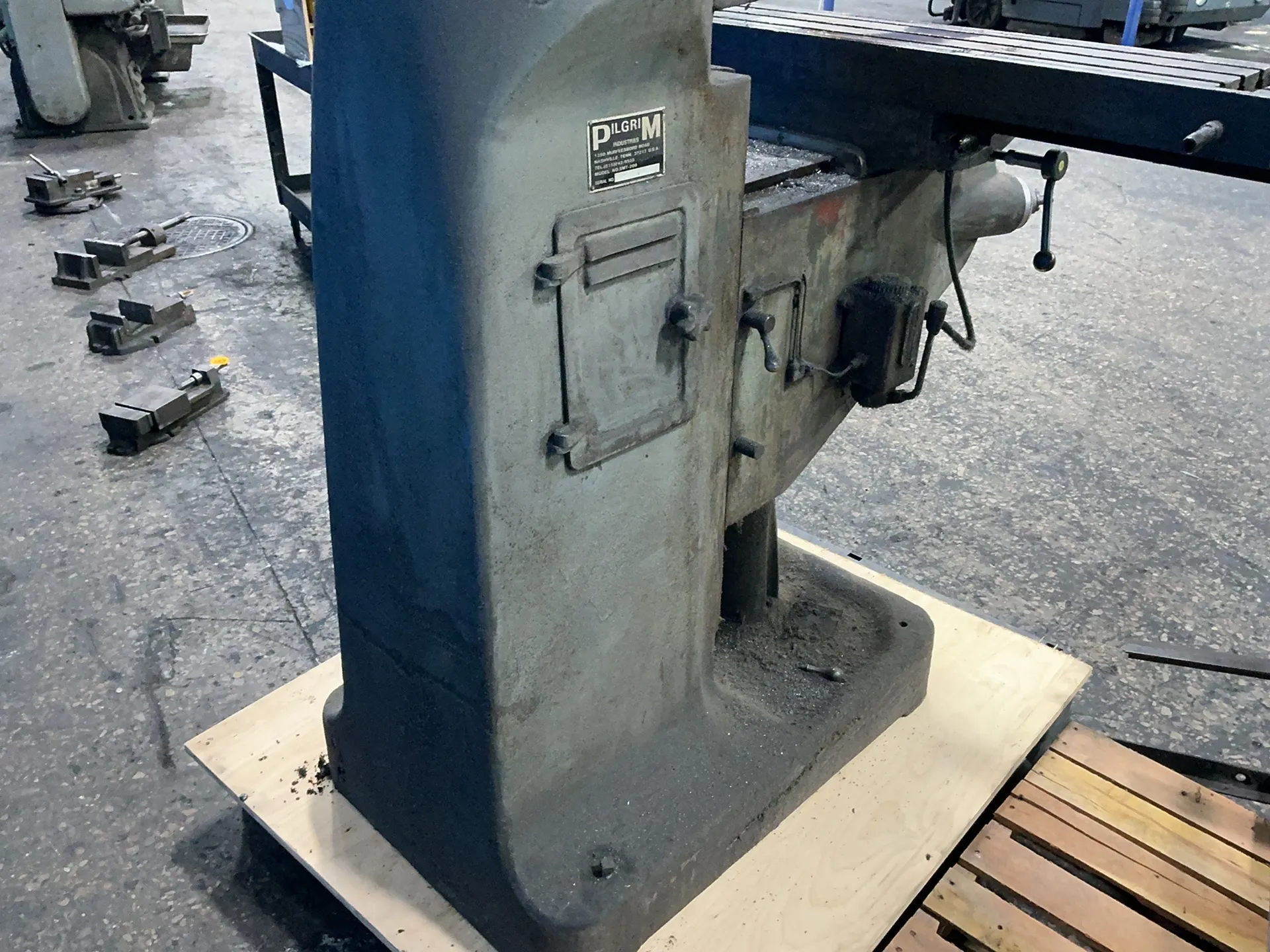 Birmingham #BPS1642, vertical mill, 9" x 48" table, 1.5 HP, 3400 RPM - Image 5