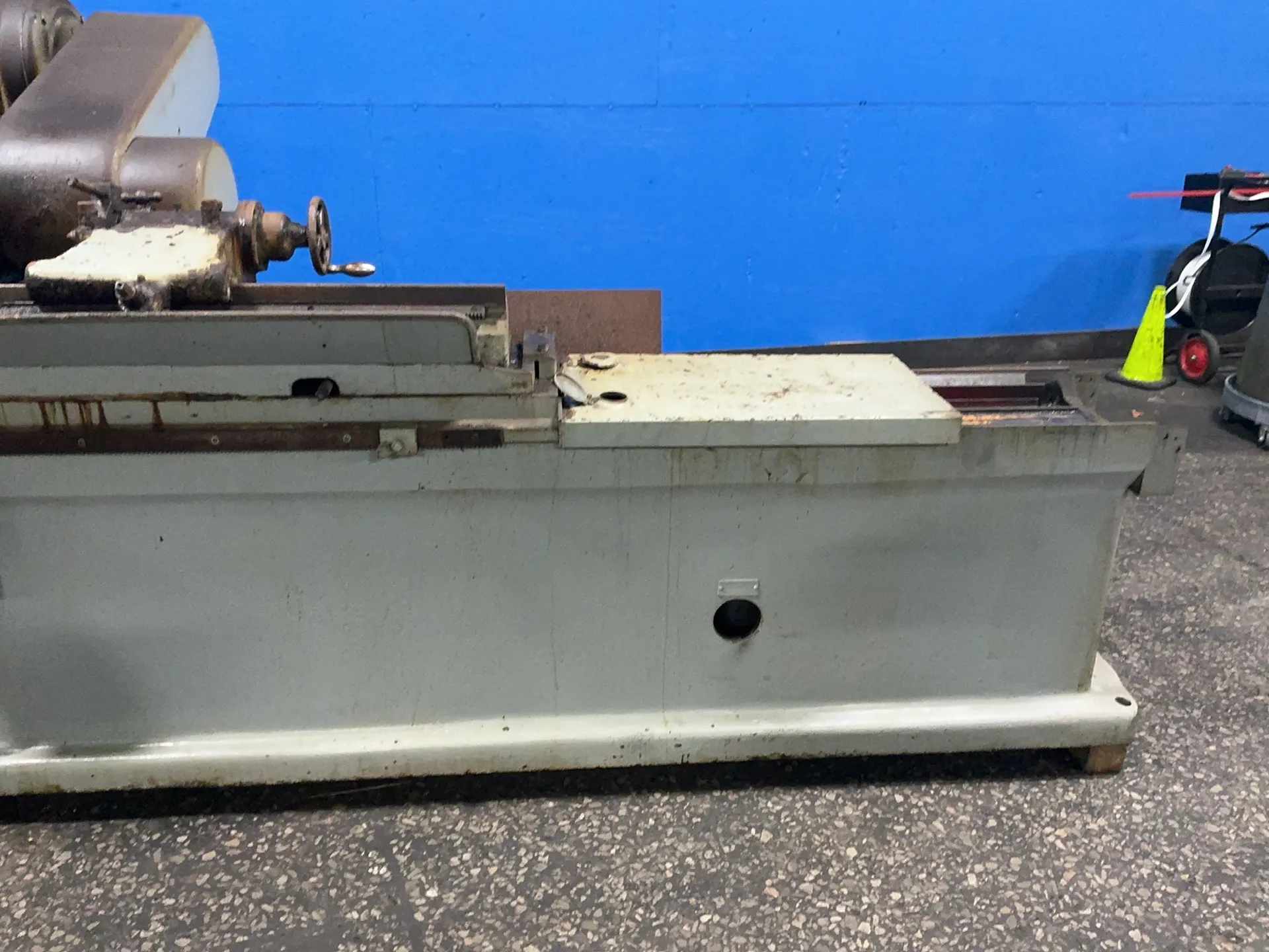 14" x 120" Cincinnati, universal ID/OD cylindrical grinder, 3.25" x 26" grinding wheel, 1.5" bore, tailstock - Image 2