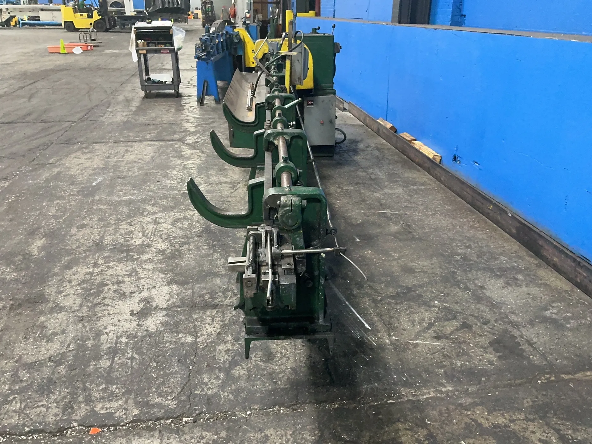 .25" Lewis Machine #2CG, wire cutter, Dayton counter, power switch, 1.25 A - Image 6