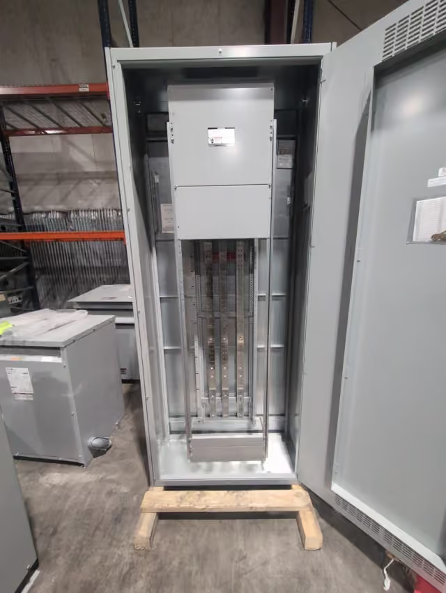 1200 Amp. Siemens, P5E90ML120ATS P5, Panelboard, 480/277 Volts, 3PH 4W MLO Panel, New - Image 5
