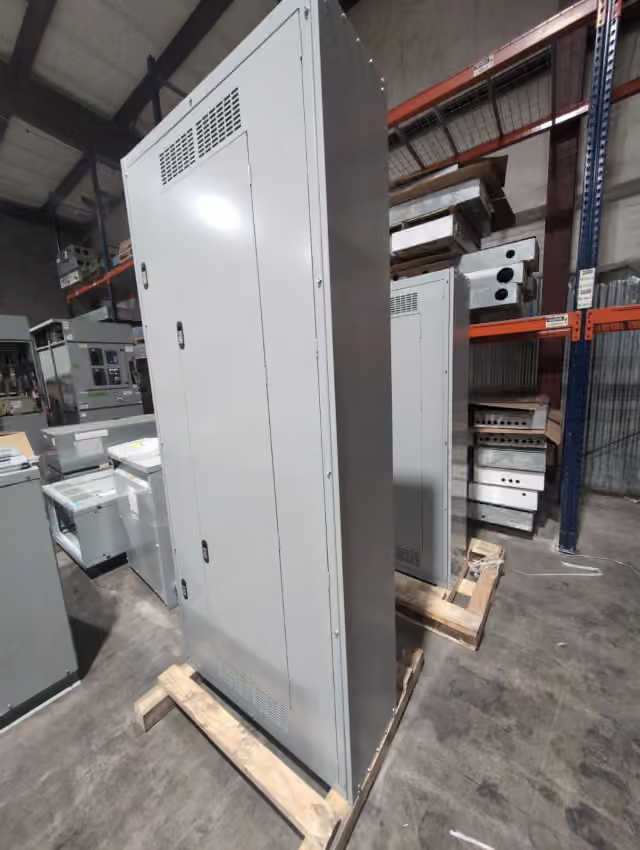 1200 Amp. Siemens, P5E90ML120ATS P5, Panelboard, 480/277 Volts, 3PH 4W MLO Panel, New - Image 9
