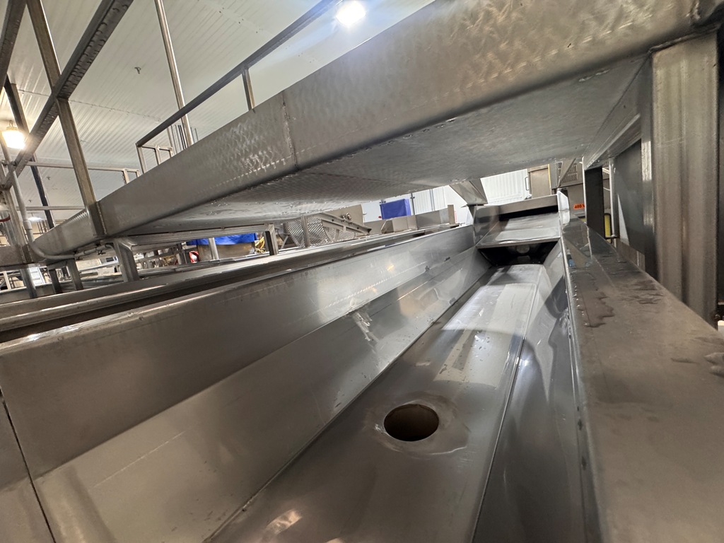 Flume Washer, Stainless Steel, 20" flume width, 100 linear feet, 90° & 180° turns, dunk reels, pumps - Image 3