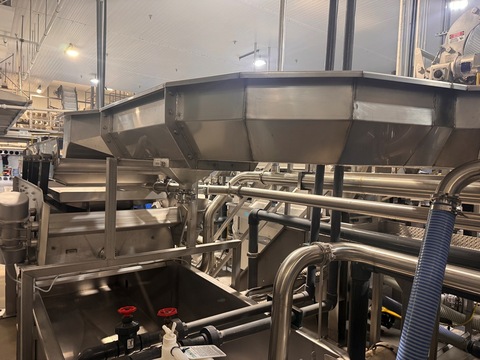 Flume Washer, Stainless Steel, 20" flume width, 100 linear feet, 90° & 180° turns, dunk reels, pumps - Image 6