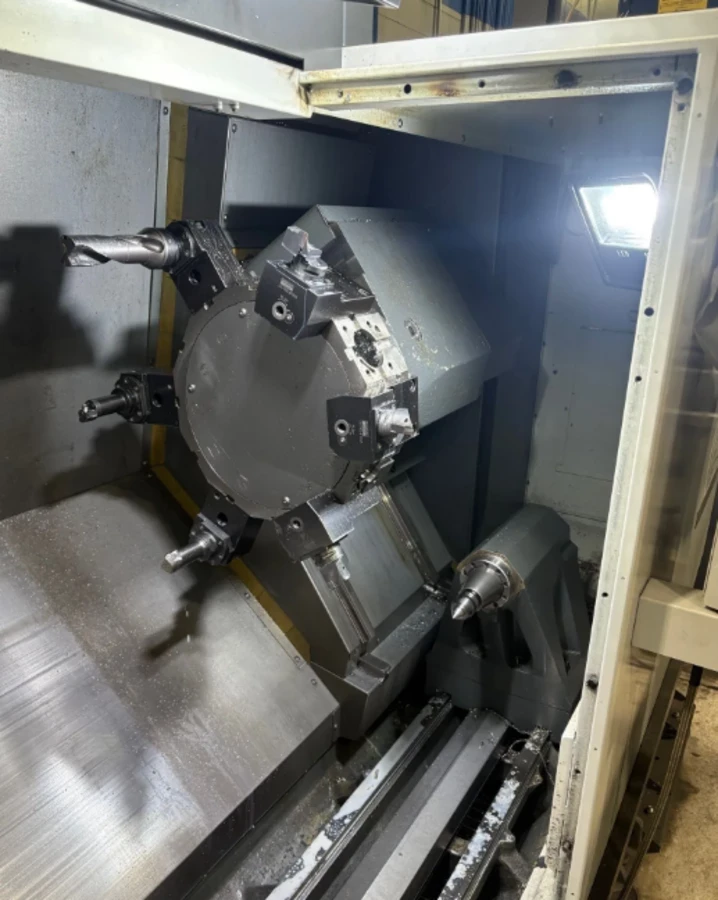 Haas #ST-35Y, CNC Lathe, 31.7" swing, 23" centers, 18" turning diameter, 12" chuck, 4" bar, 40 HP, 3200 RPM - Image 3