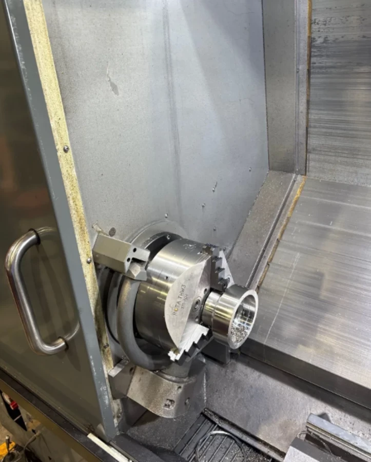 Haas #ST-35Y, CNC Lathe, 31.7" swing, 23" centers, 18" turning diameter, 12" chuck, 4" bar, 40 HP, 3200 RPM - Image 4