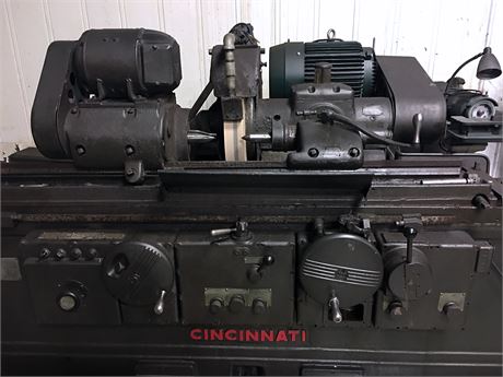 Cincinnati, outside dimension cylindrical grinder - Image 2