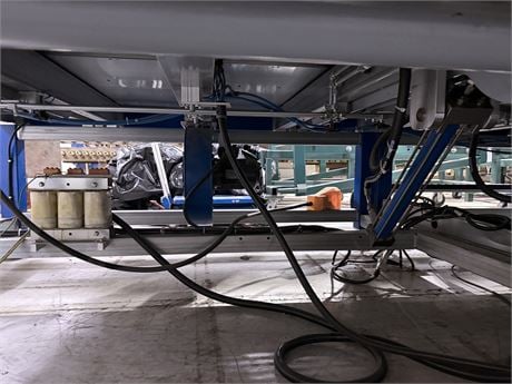 Vetromac #SA-40-26, automatic float glass cutting table, 157" x 102" max. glass, 3/4" thick, 656 FPM, air - Image 9