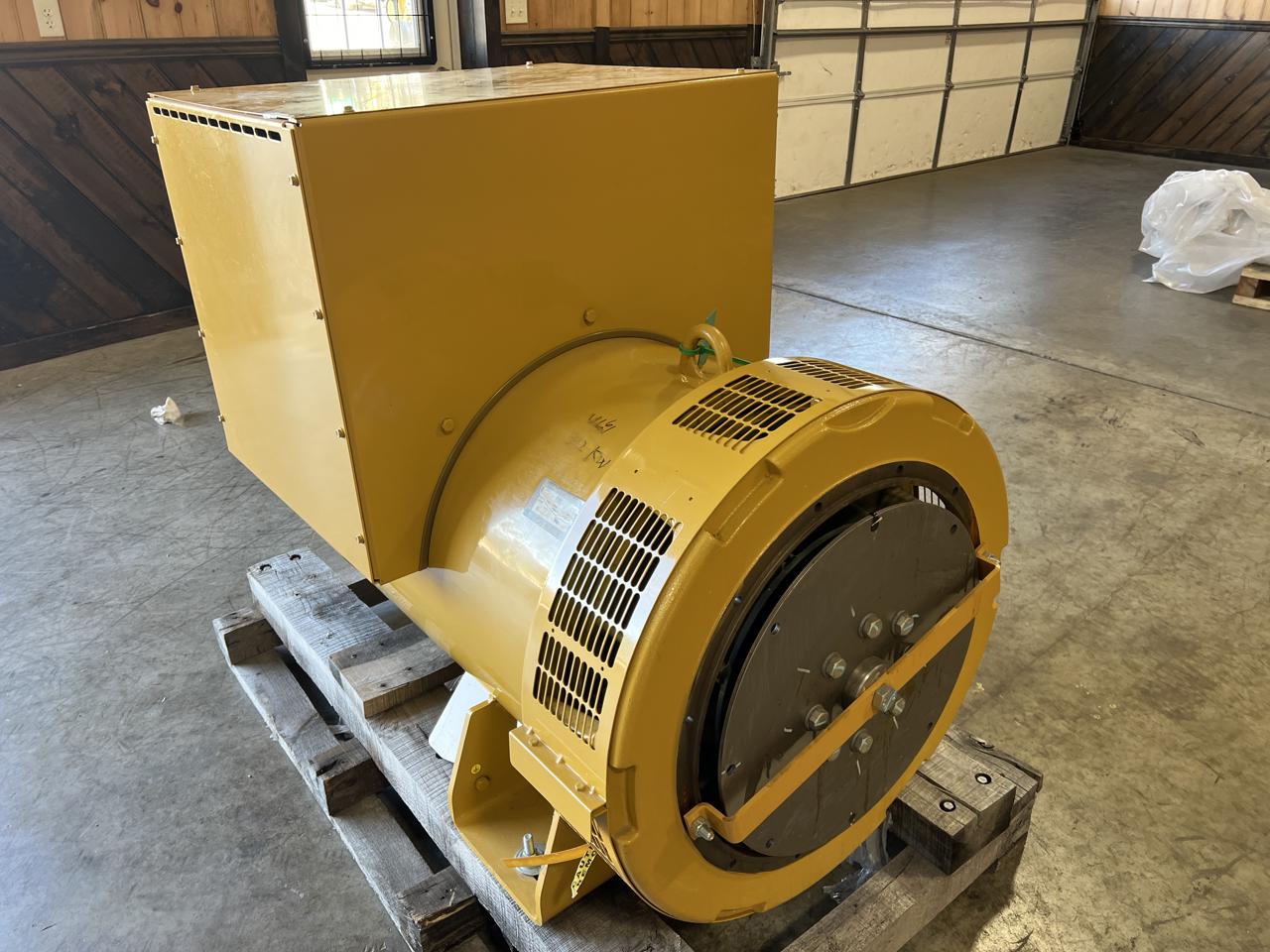 512 KW, Caterpillar #LC6124F, generator end with 12 wire reconnectable, 480 Volts, sound attenuated enclosure - Image 8