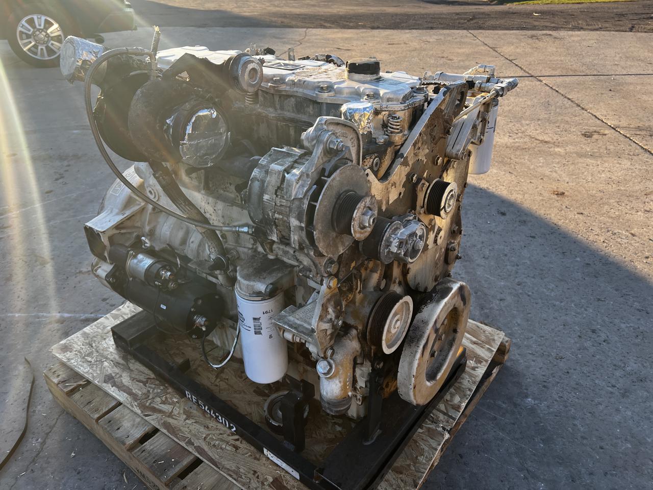 225 HP Caterpillar #C7, industrial diesel engine, sound attenuated enclosure 3, 6885 hours, 2008 - Image 4
