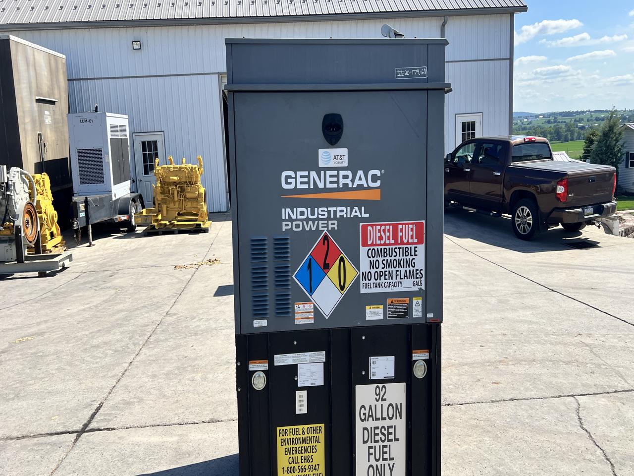 20 KW Generac #G0070980, diesel generator set, 120/240 Volts, 1-phase, Mitsubishi ECP28-2L4 engine, sound - Image 4
