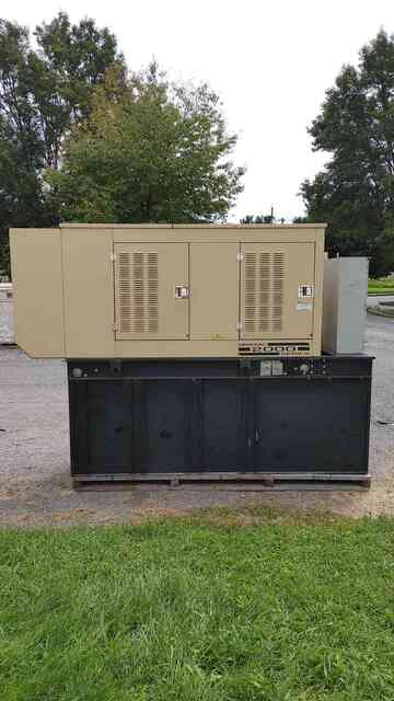 40 KW Generac #2556340200, diesel generator set, 120/240 Volts, 1-phase, 166.6 Amps, 2000 Series, sound - Image 1