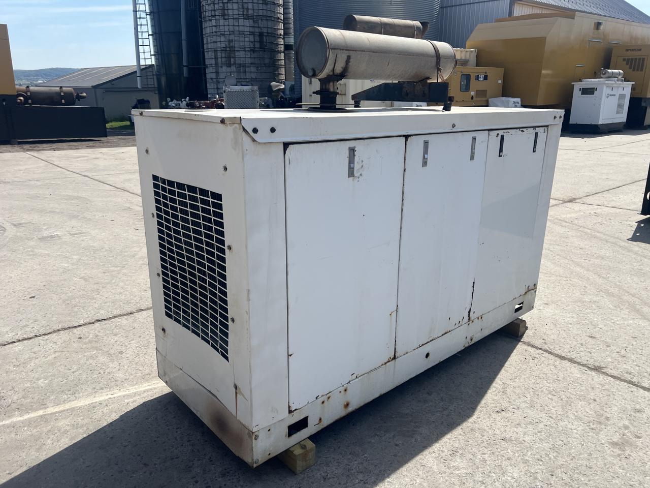 60 KW Marathon #361-PSL1602-1, diesel generator set, 277/480 Volts, 1/3-phase, John Deere 4045TF150 engine - Image 4