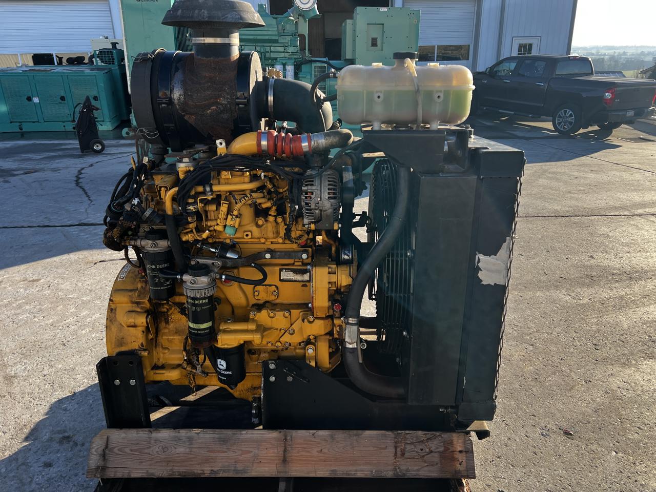 180 HP John Deere #4045HFC93, diesel power unit w/ radiator & controller, no EGR or DPF, 5650 hours, 2012 - Image 4