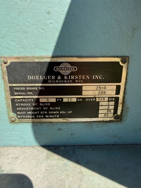 12 gauge x 4' Doelger & Kirsten #25-4, mechanical press brake, 7/8" die, 40 SPM, flywheel drive, adjustable - Image 2