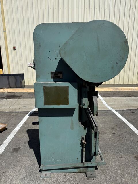 12 gauge x 4' Doelger & Kirsten #25-4, mechanical press brake, 7/8" die, 40 SPM, flywheel drive, adjustable - Image 4