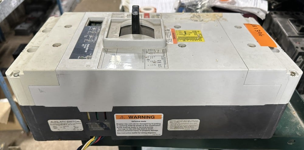 1200 Amps, Cutler-Hammer / Cutler Hammer, Molded-Case Circuit Breaker, 3-Pole, 600V Max., INDUSTRIAL - Image 3