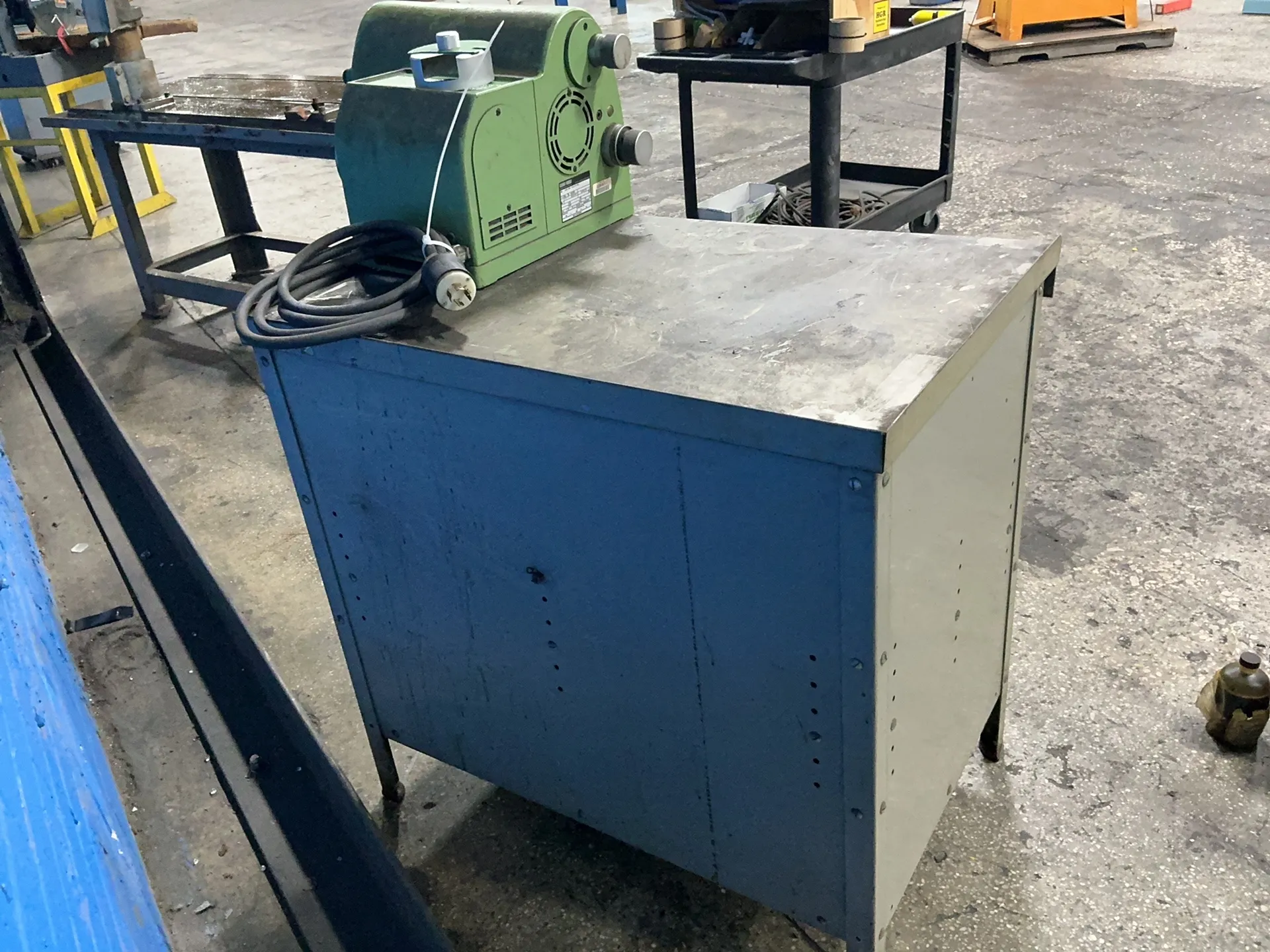Feinmechanik Michael Deckel #SOE, single-lip tool and cutter grinder cabinet assembly, 0.66 KW, 3400 RPM - Image 3