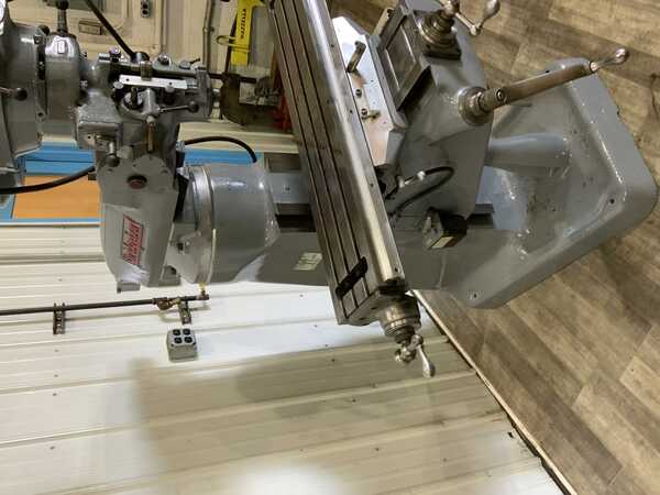 Bridgeport #Series-I, vertical mill, 9" x 42" table, 30" X, 12" Y, 16" Z, 60-4200 RPM, R-8, 5" quill travel - Image 3