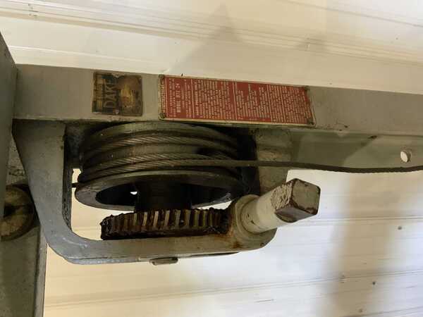 25 Ton, Dake #7-089, hydraulic H-frame press, 5" stroke, 34-1/4" between uprights, 37-3/4" x 9-3/4" bed, hand - Image 4
