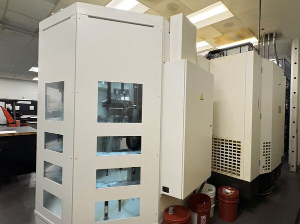 Mikron #HPM-1350U, 5-Axis CNC vertical machining center, 53.1" X, 45.2" Y, 27.5" Z, 10000 RPM, HSK-A100, 45.6 - Image 6