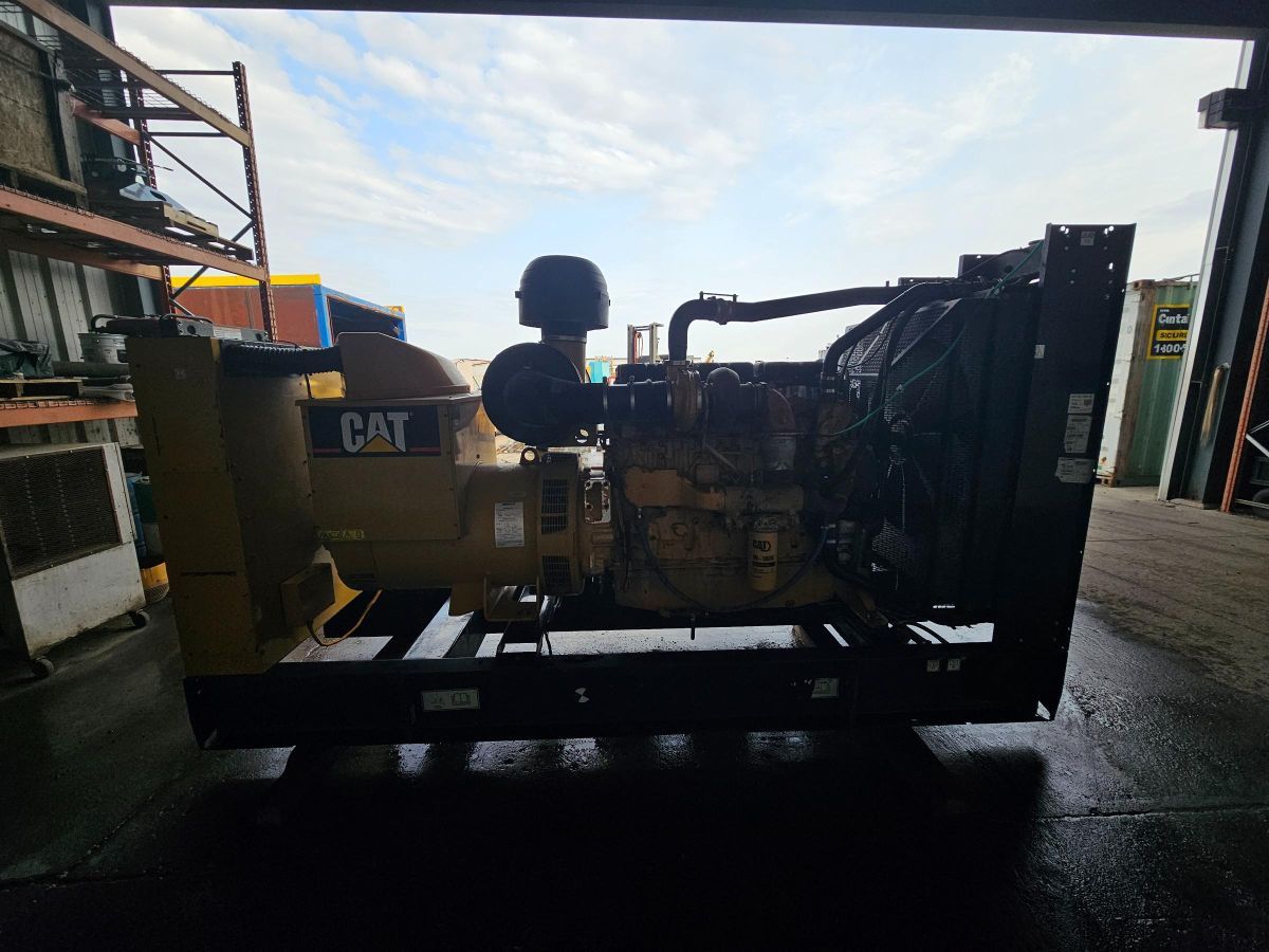 455 KW Caterpillar #C15, diesel generator set, 480 Volts, 3-phase, 18683 hours, 2007 - Image 4