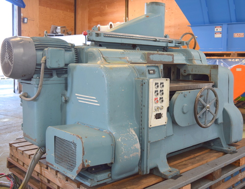 36" x 7" Newman Whitney #S-970, Double Surfacer Planer, helical heads, 40 HP & 30 HP, 3500 RPM, 33-98 FPM - Image 4