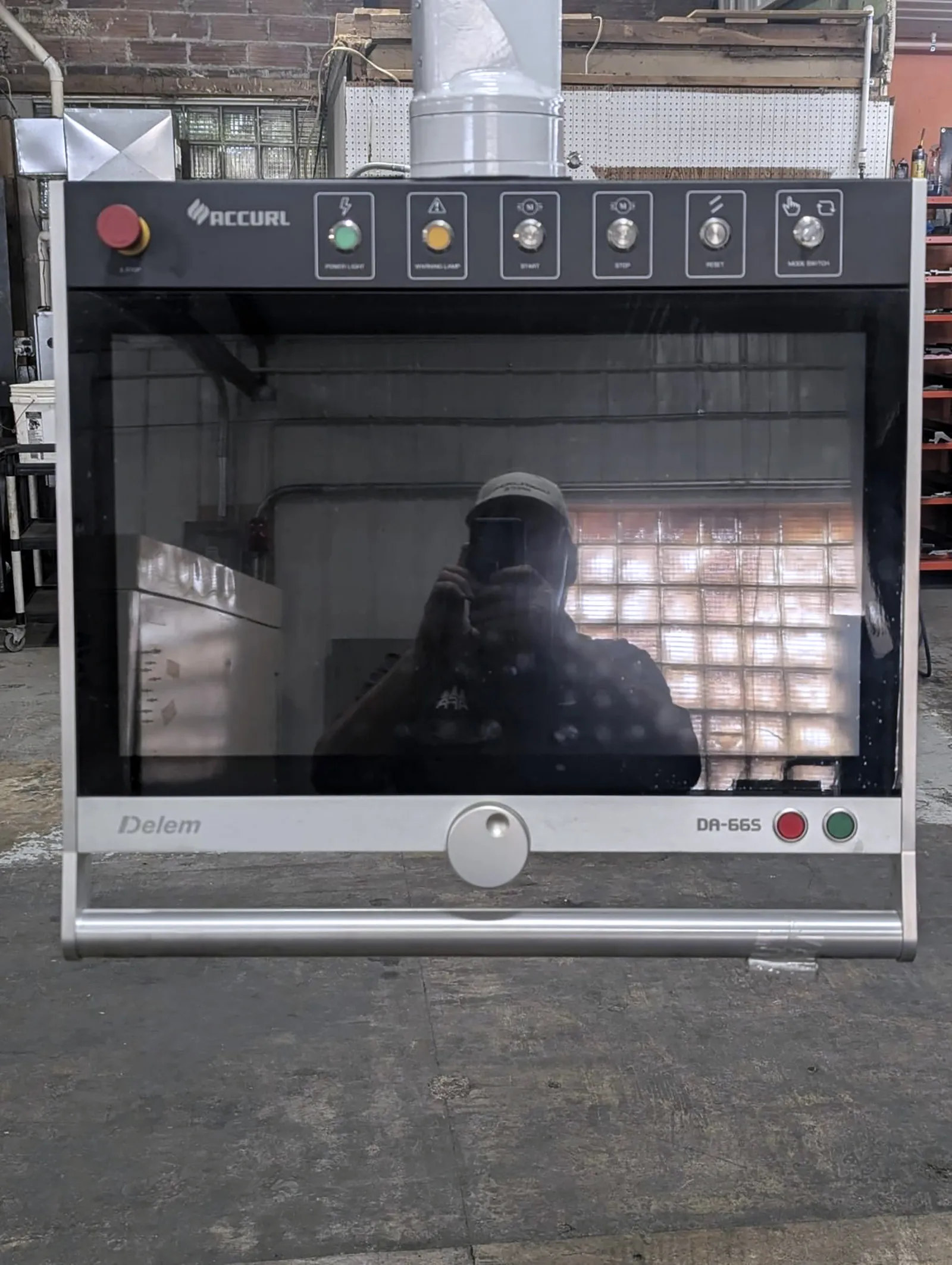247.5 Ton, Accurl #Genius-Pro-B40220, CNC press brake, 13.1'OA, 7.87" stroke, 220 V., 3 Ph., 2026 - Image 4