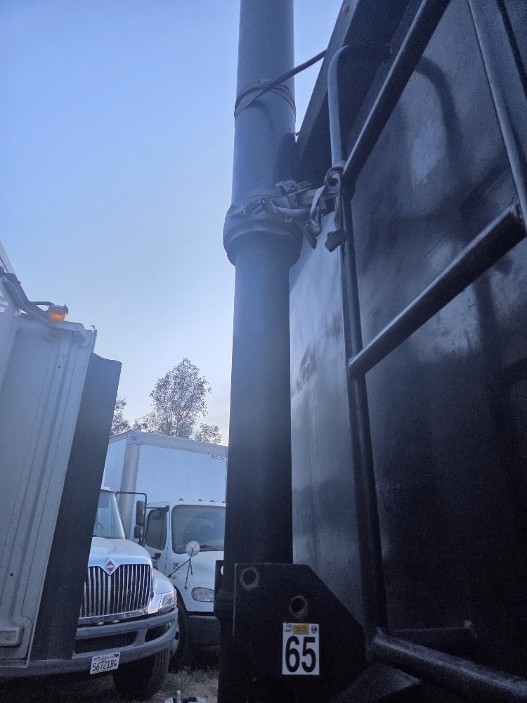 Peterbilt #579-Supertag, Tri-axle Dump Truck, 610,605 mi, 2016 - Image 7