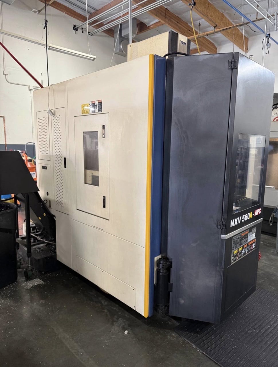 YCM #NXV560A-APC, vertical machining center, 22" X, 16" Y, 17.7" Z, 25 HP, 24 automatic tool changer, 12000 - Image 5
