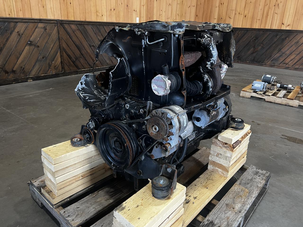110 HP Deutz #BF4L914, air cooled industrial diesel engine, AS IS - Image 2