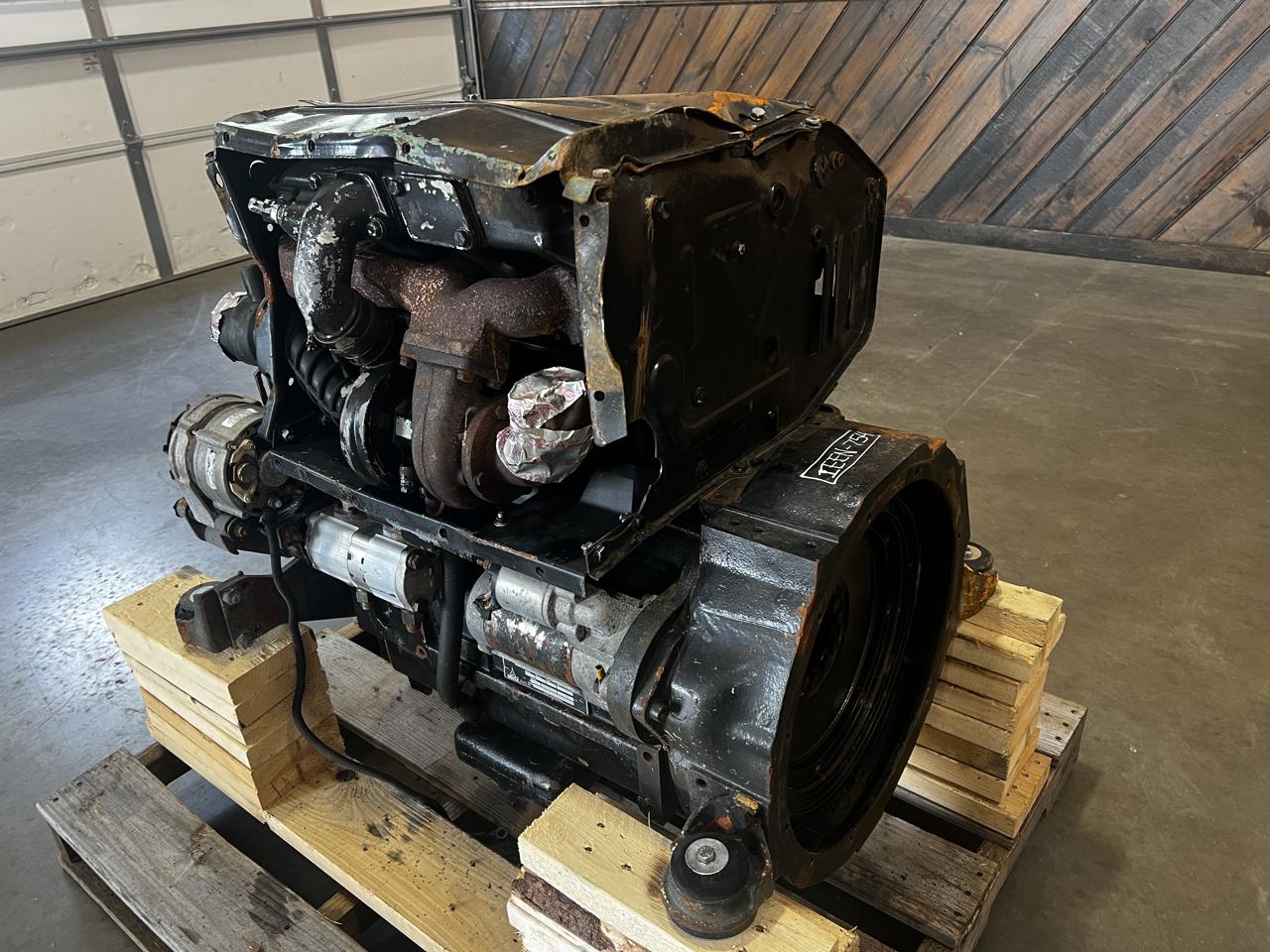 110 HP Deutz #BF4L914, air cooled industrial diesel engine, AS IS - Image 8