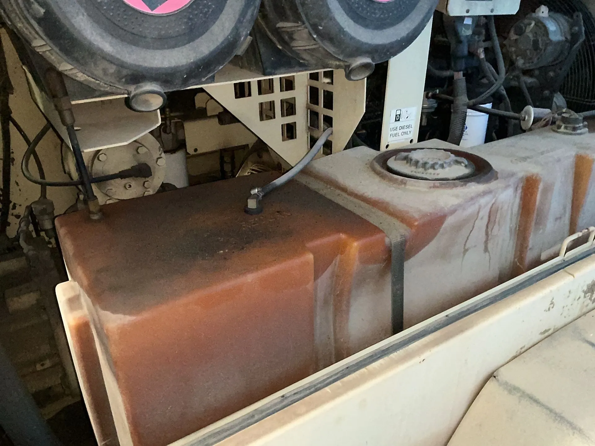 Ingersoll Rand #XP375WIR, Diesel Portable Air Compressor, 93 KW, 2400 RPM, 2006 - Image 2
