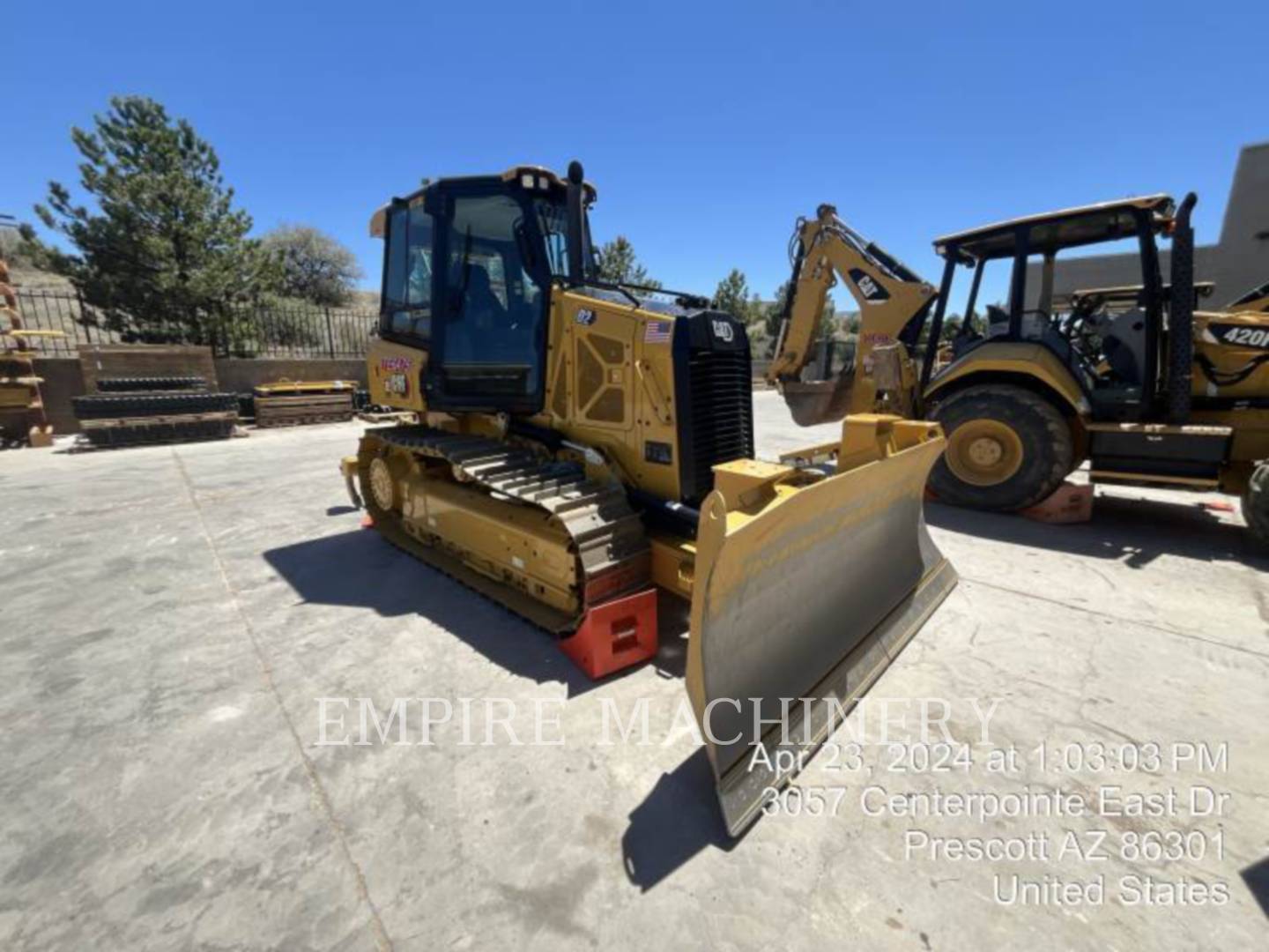Cat D2-12 ARO, 672 hours, S/N: XKM04264, 2023 - Image 2