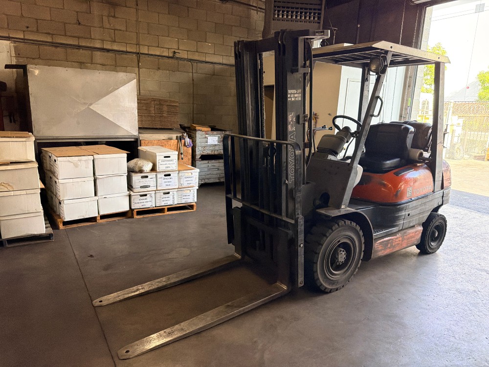 4100 lb. Toyota #42-6FGU25, LPG forklift, 8163 hours - Image 2