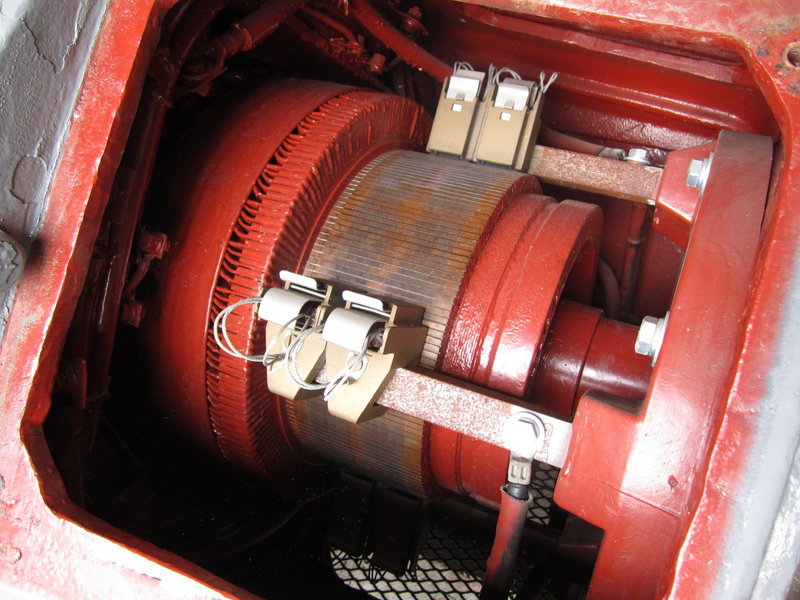 100 HP 850/1300 RPM Westinghouse, Frame 585AS, 24 Hr duty, new, 500 VA, 240 VF - Image 3