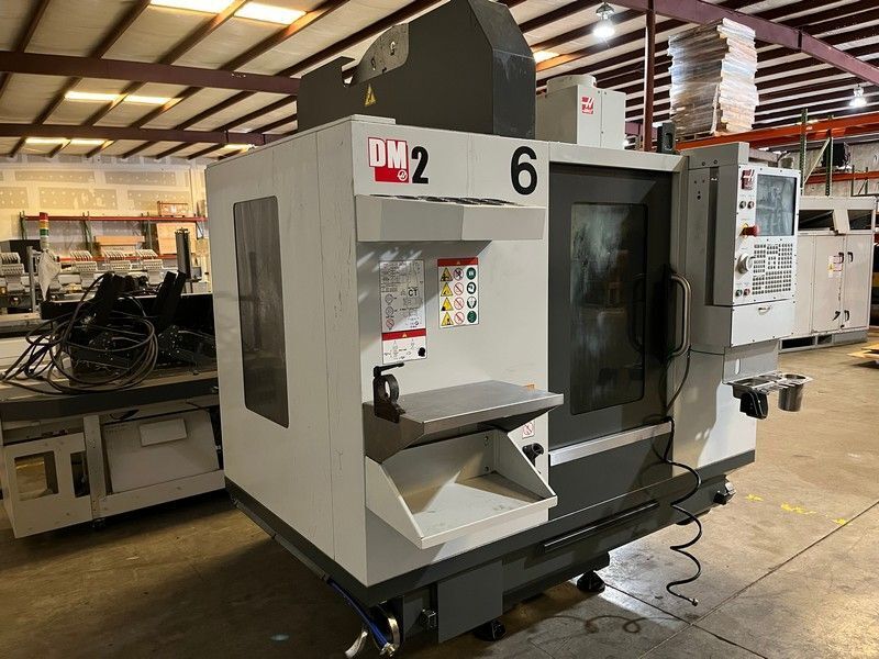 Haas #DM-2, CNC vertical machining center, 28" X, 16" Y, 15.5" Z, 34" x 15" table, 15,000 RPM, 15 HP, CAT 40 - Image 3
