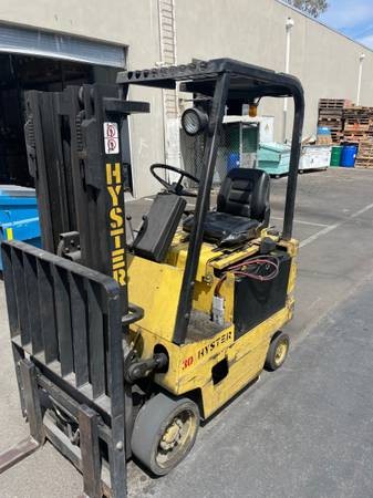 3000 lb. Hyster #E30XL, Electric Forklift, 42" Forks, Reconditioned - Image 3