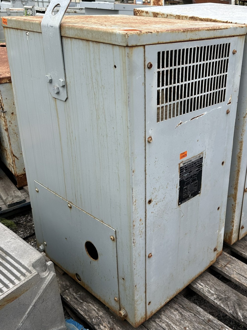 75 KVA 480 Primary, 120/240 Secondary, Westinghouse Canadian Canada Ltd., 3W, Isolation, Single-Phase - Image 3
