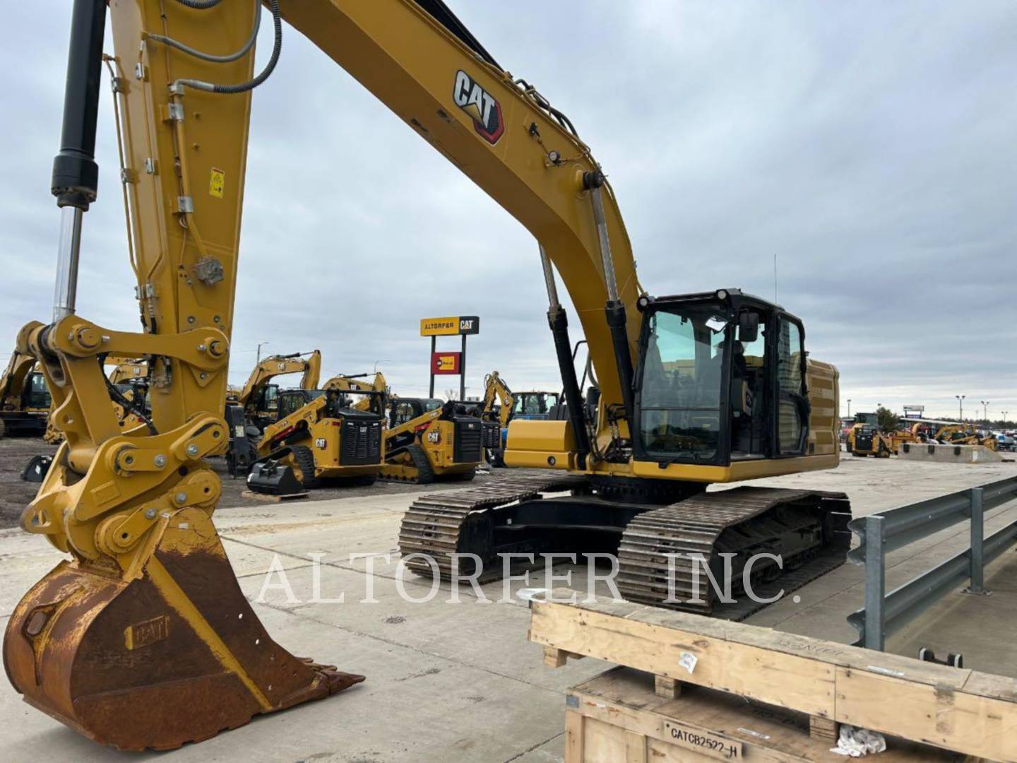 Caterpillar 330-07, 1972 hours, S/N: WCH50611, 2025 - Image 1