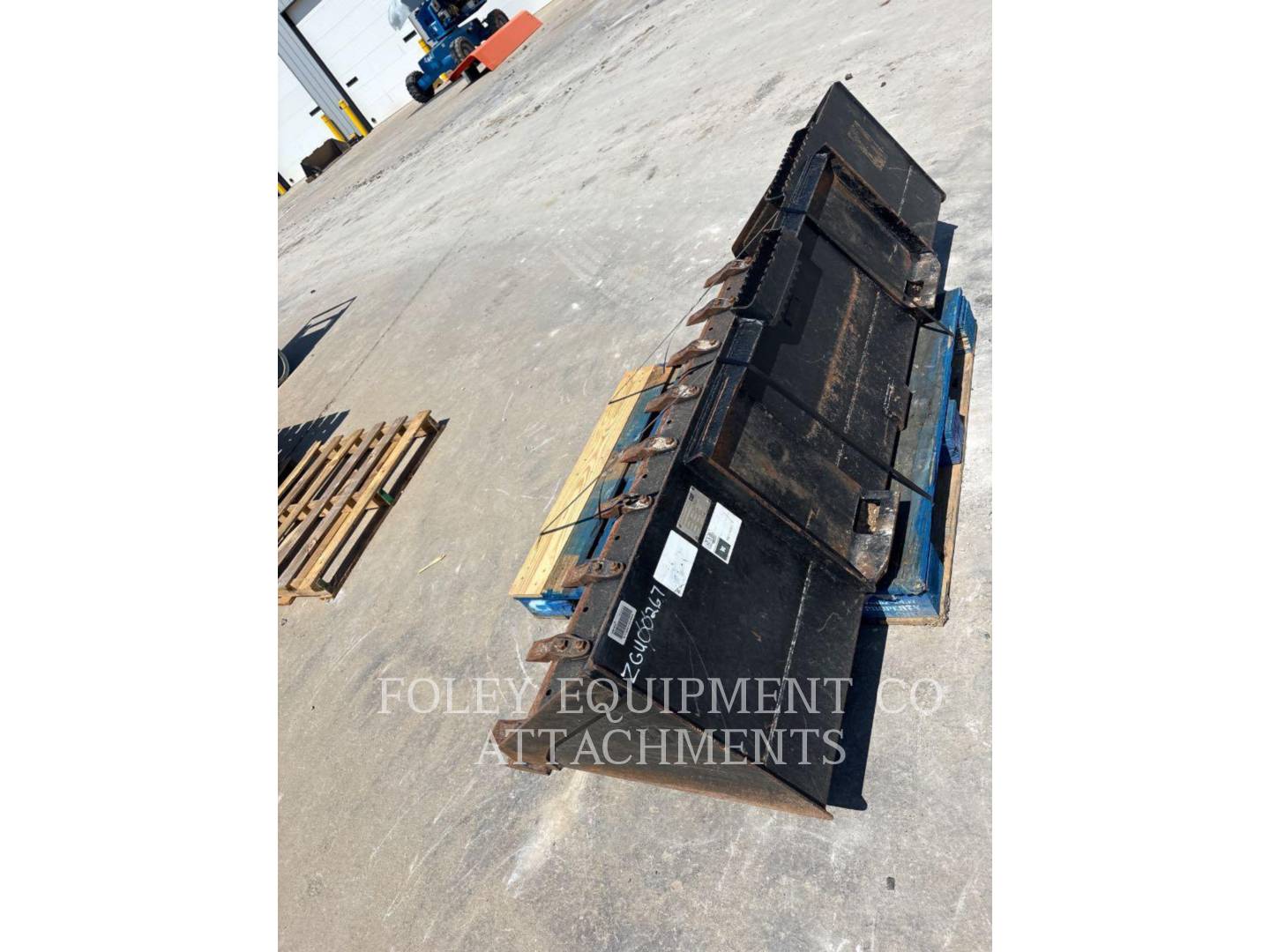 Cat BKSSLGP80T, Skid Steer Loader, S/N: A4234BK21615, - Image 2