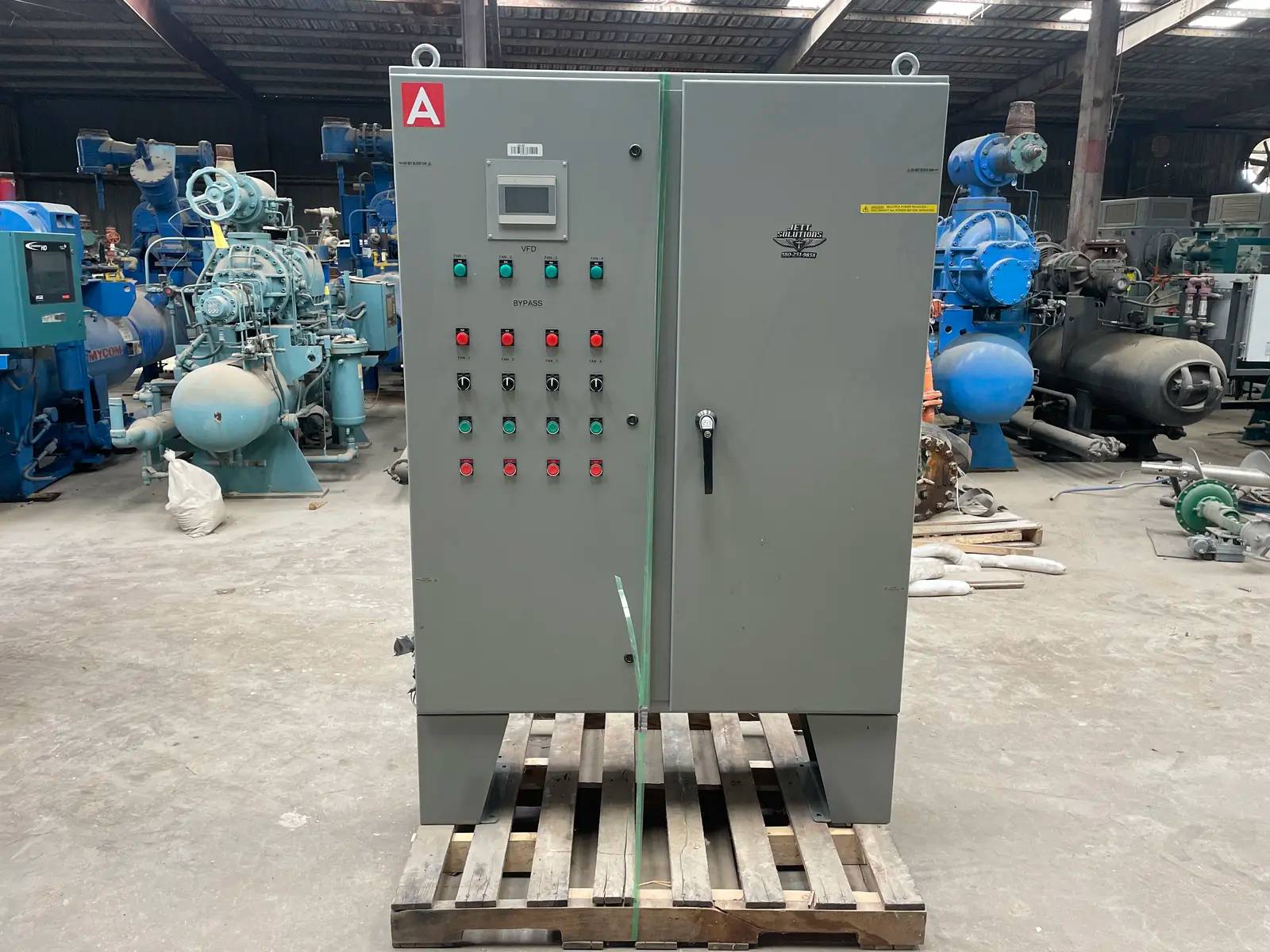 Jett Solutions, VFD Control Center, (4) Schneider Electric ATV212HD15N4 drives, (4) Square D motor starters - Image 3